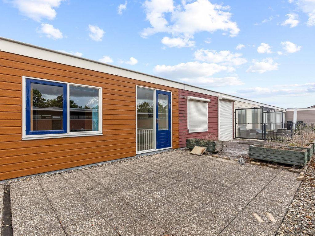 Platte Drogedijk 30, Hoogvliet