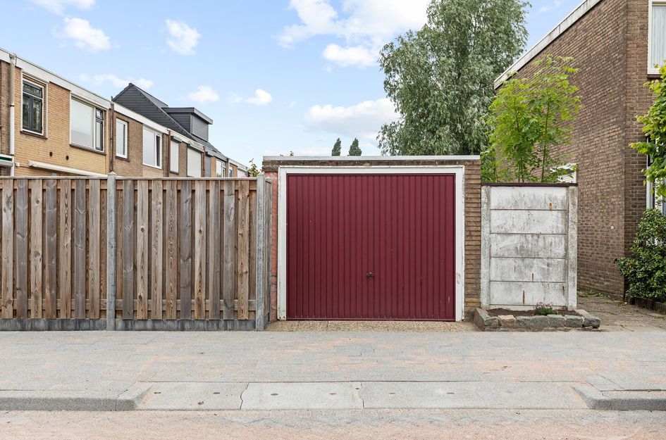 Van Zyll de Jongstraat 98