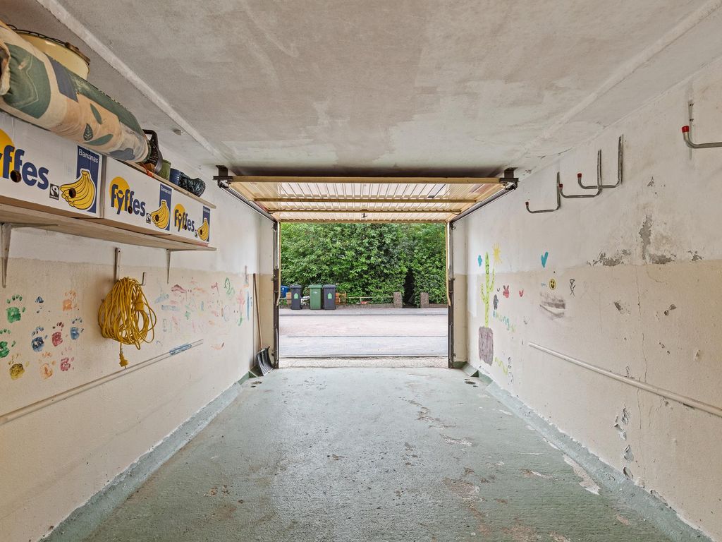 Van Zyll de Jongstraat 98, Pernis