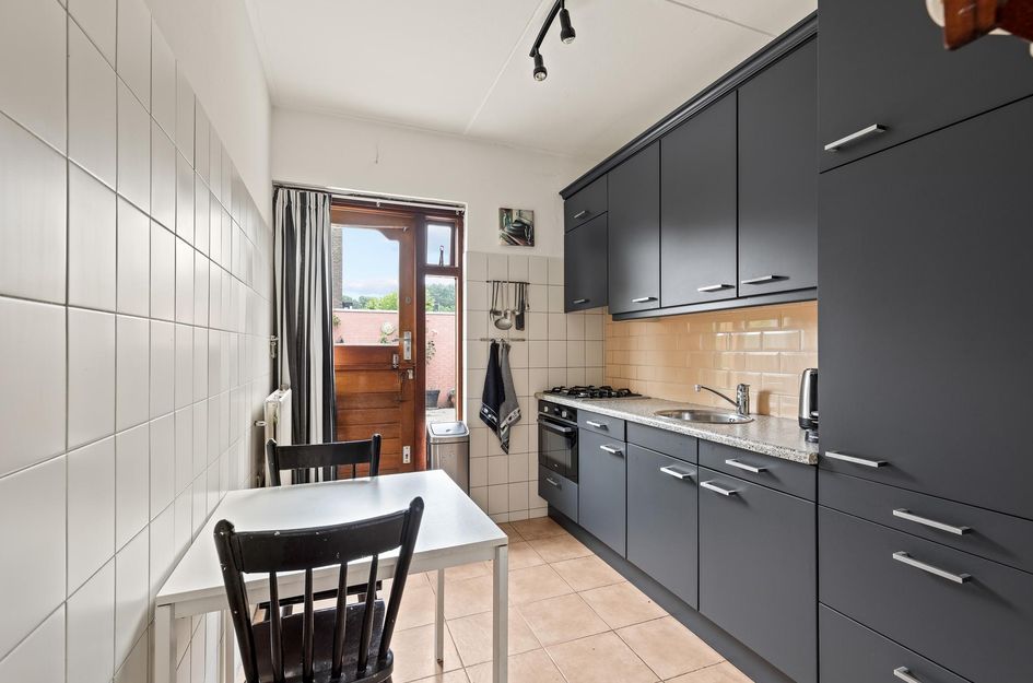 Van Zyll de Jongstraat 98