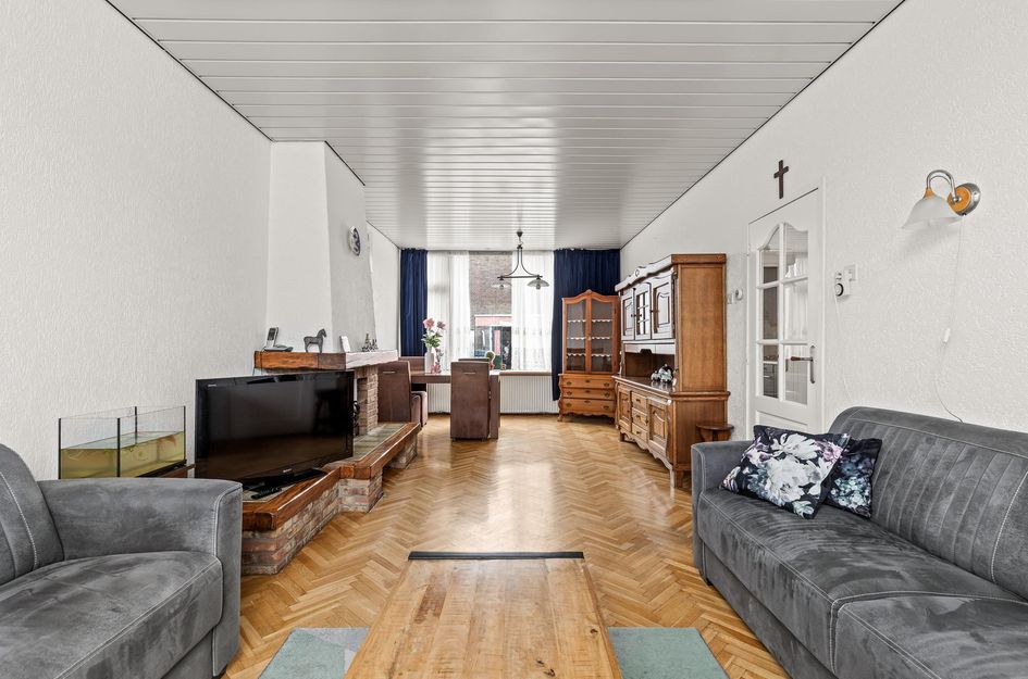 Van Zyll de Jongstraat 98