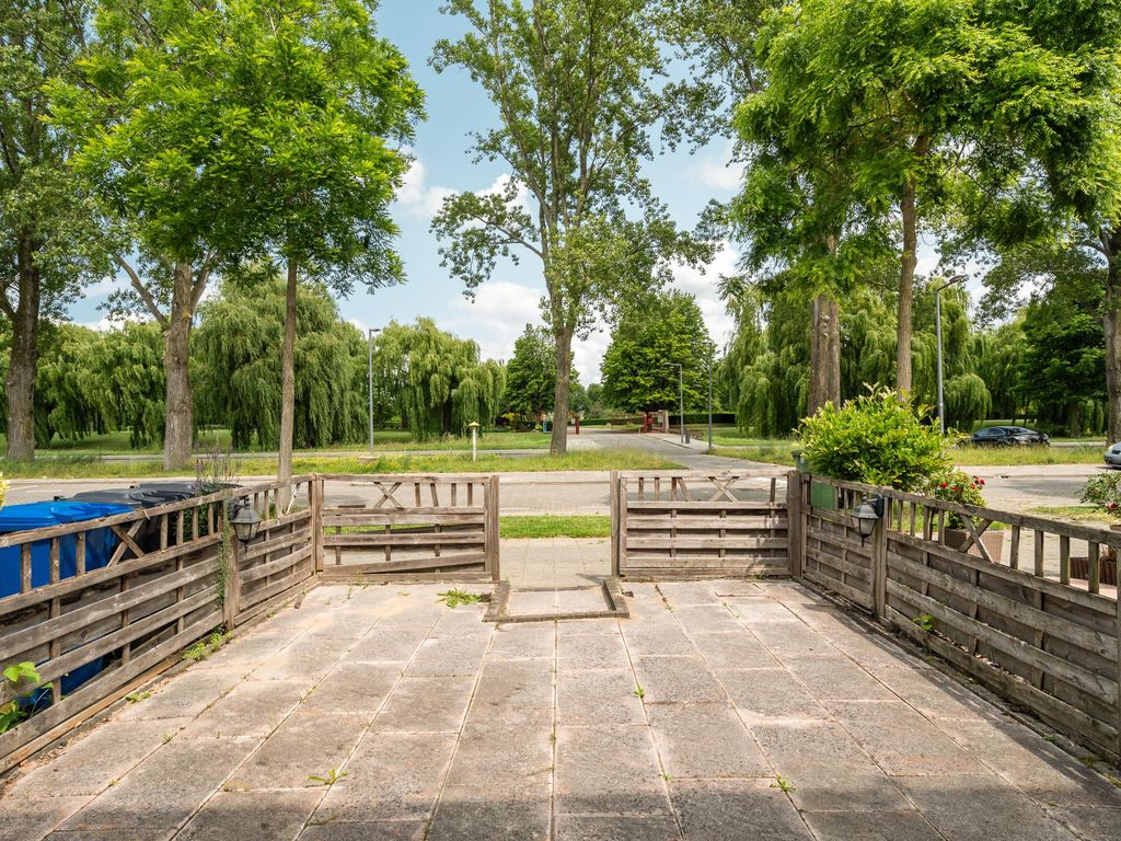 Oudelandseweg 214, Hoogvliet