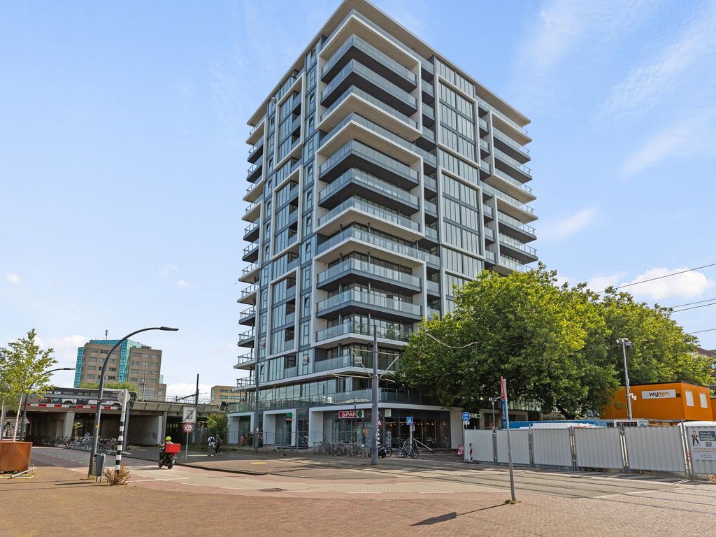 Stationsplein 6A 7, Schiedam