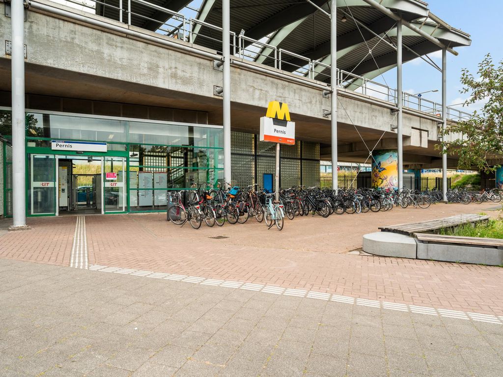 Murraystraat 14, Pernis