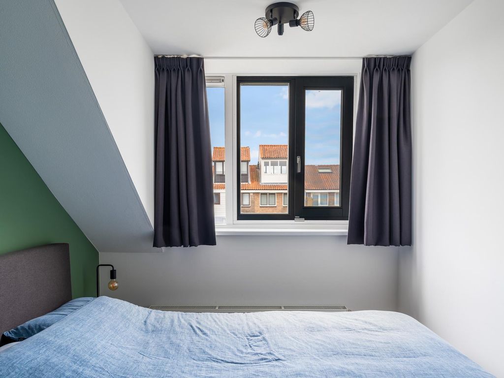 Murraystraat 14, Pernis