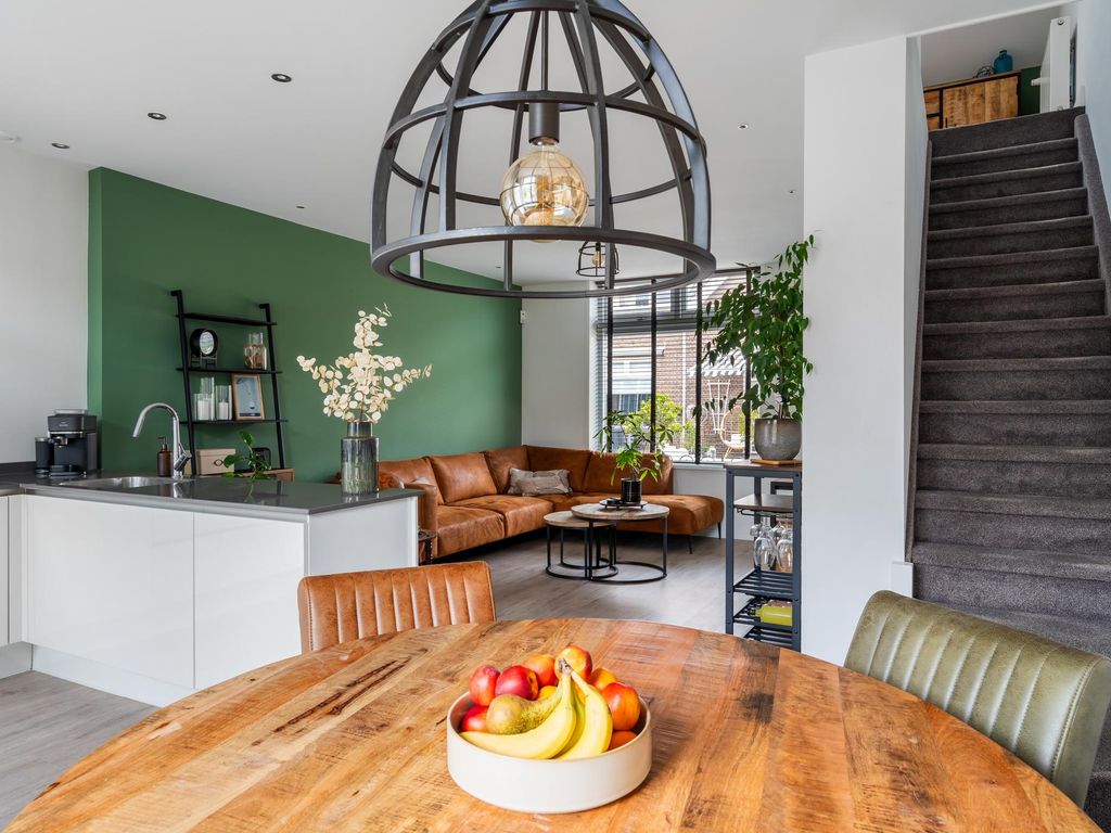 Murraystraat 14, Pernis
