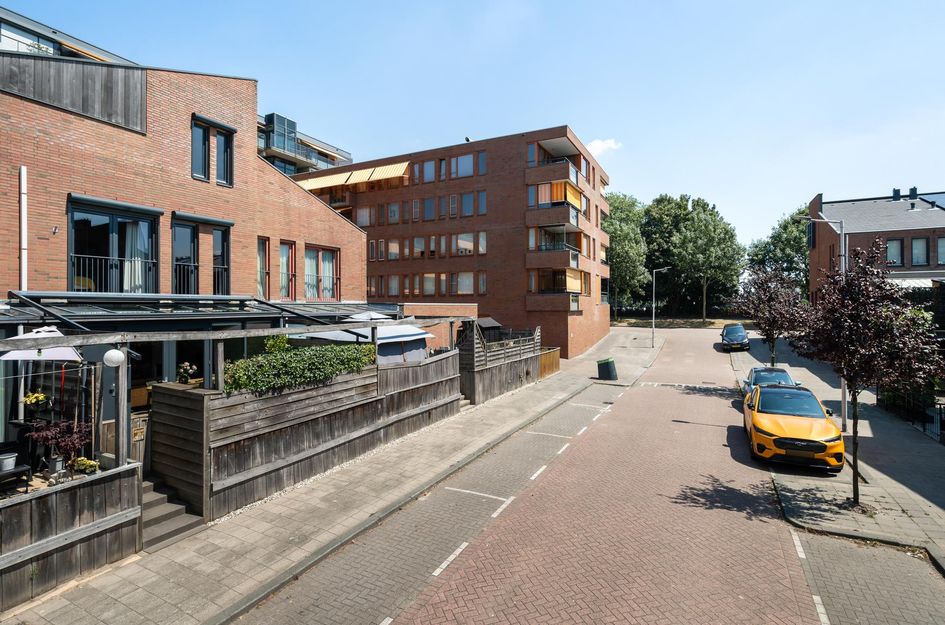 Zellingstraat 23