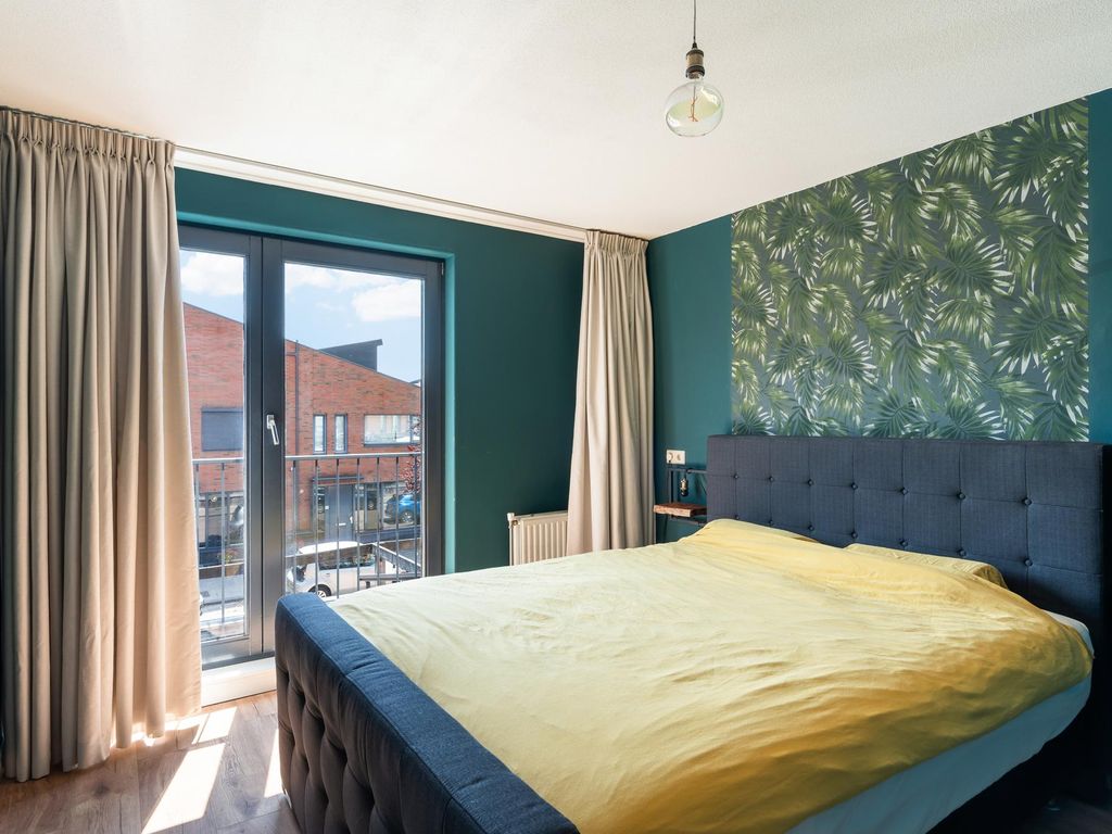 Zellingstraat 23, Pernis