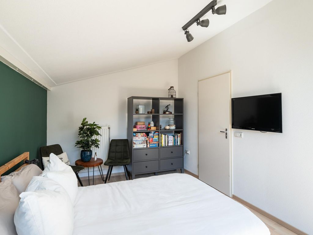 Zellingstraat 23, Pernis