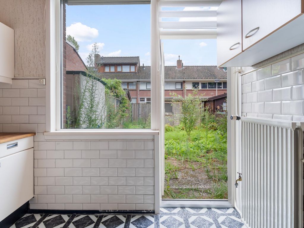 Leliestraat 54, Spijkenisse