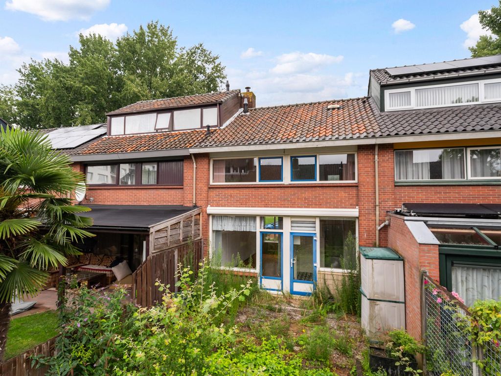 Leliestraat 54, Spijkenisse