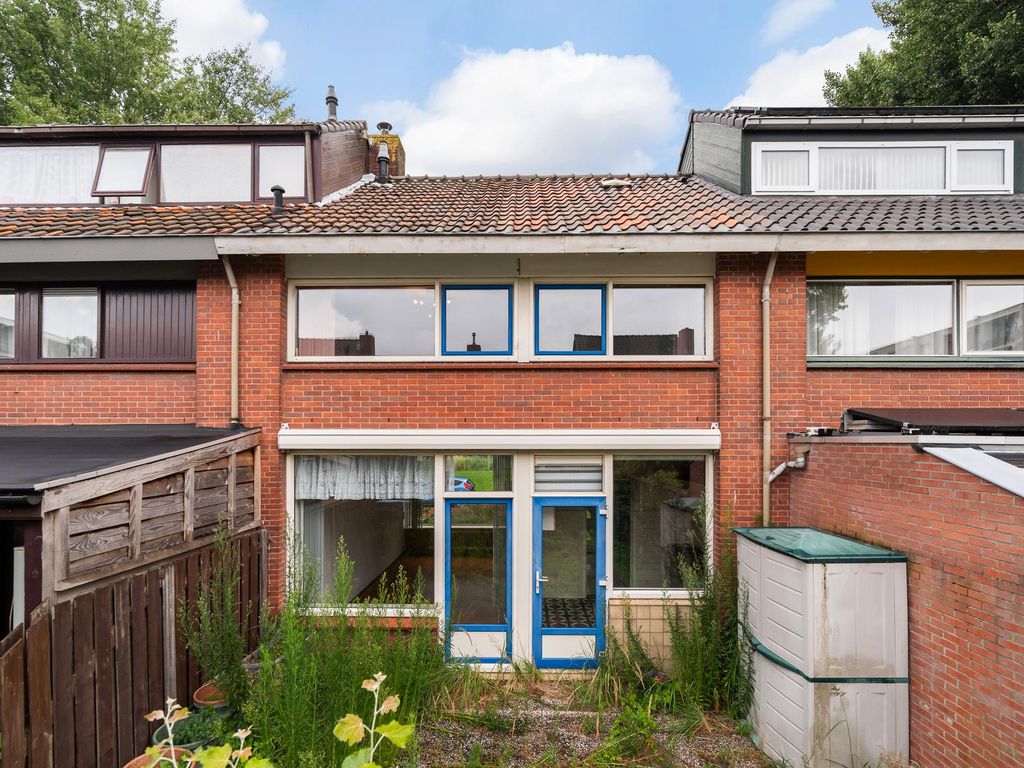 Leliestraat 54, Spijkenisse