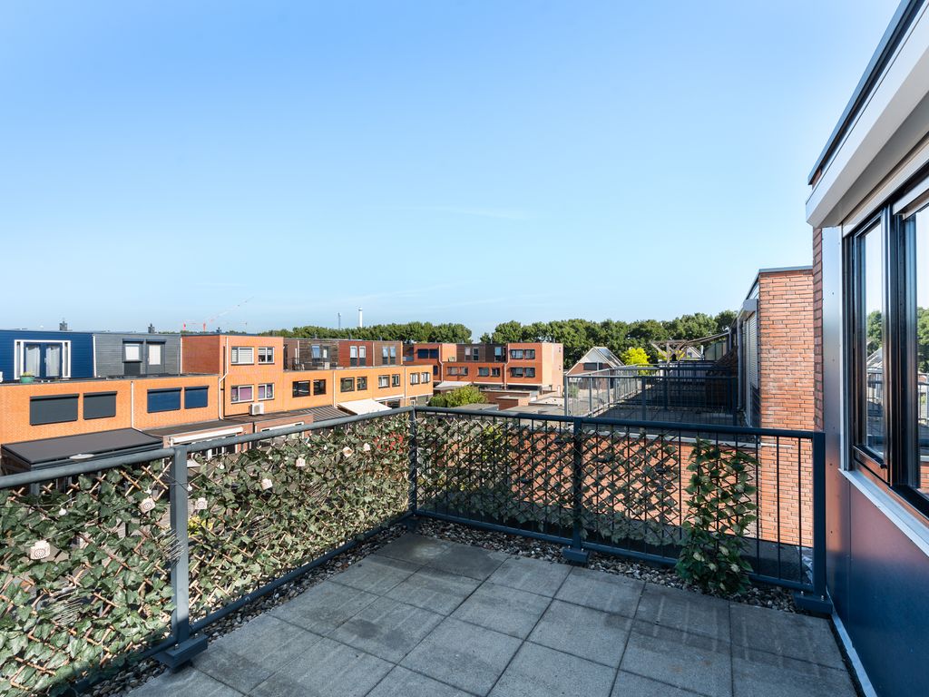 Heersdijk 62, Hoogvliet