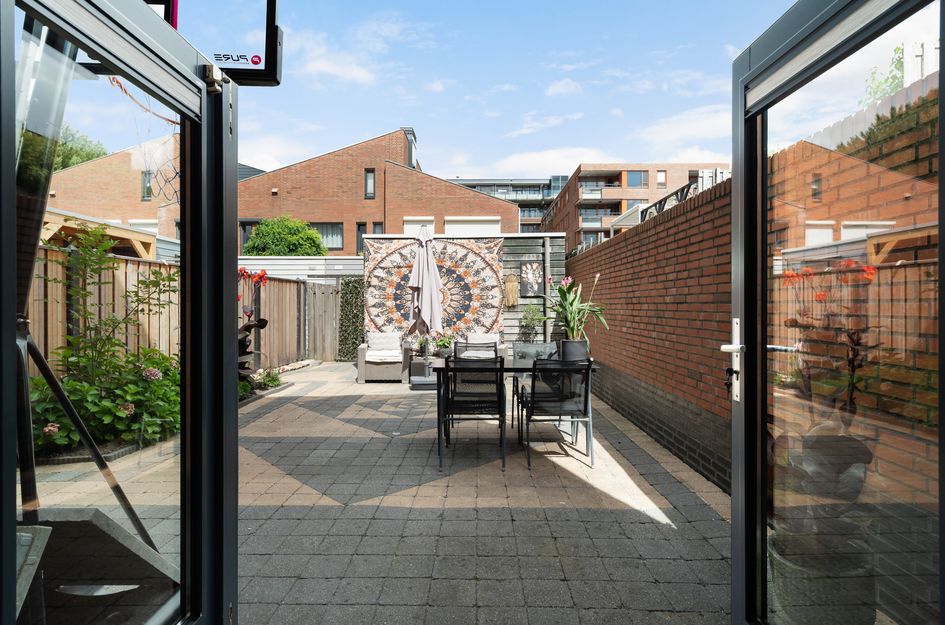 Zellingstraat 84
