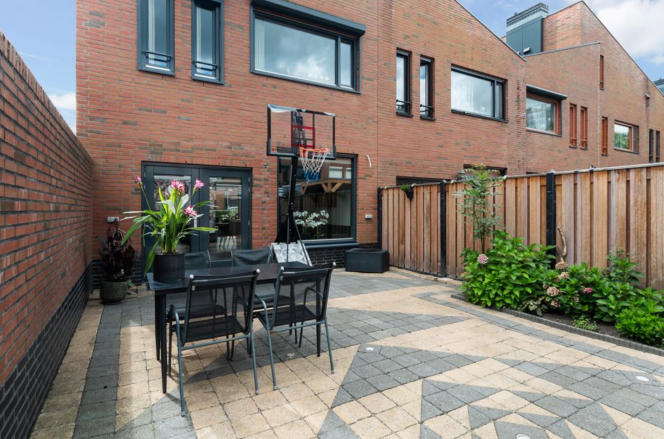 Zellingstraat 84