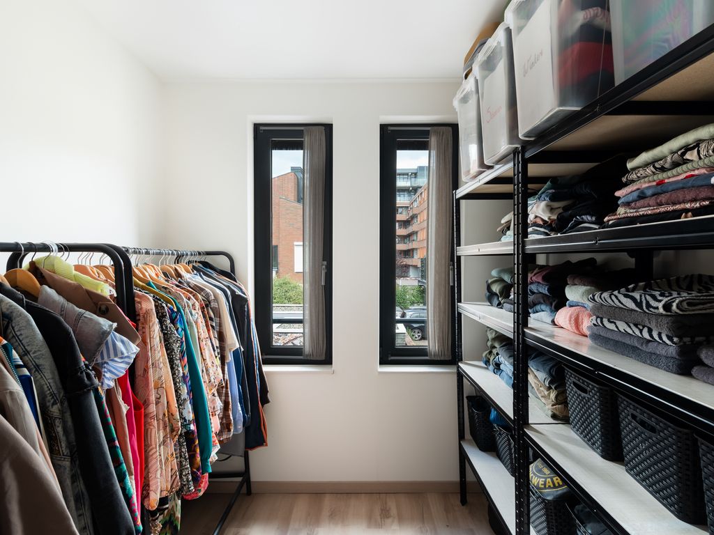Zellingstraat 84, Pernis
