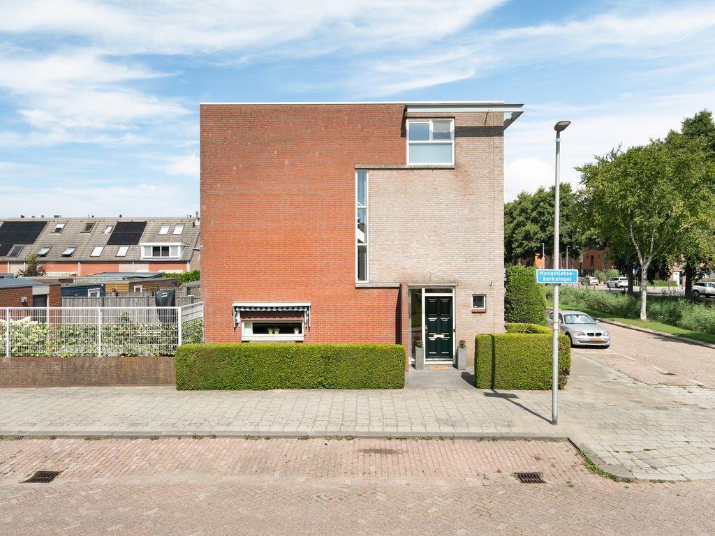 Nieuwe Wetering 54, Hoogvliet
