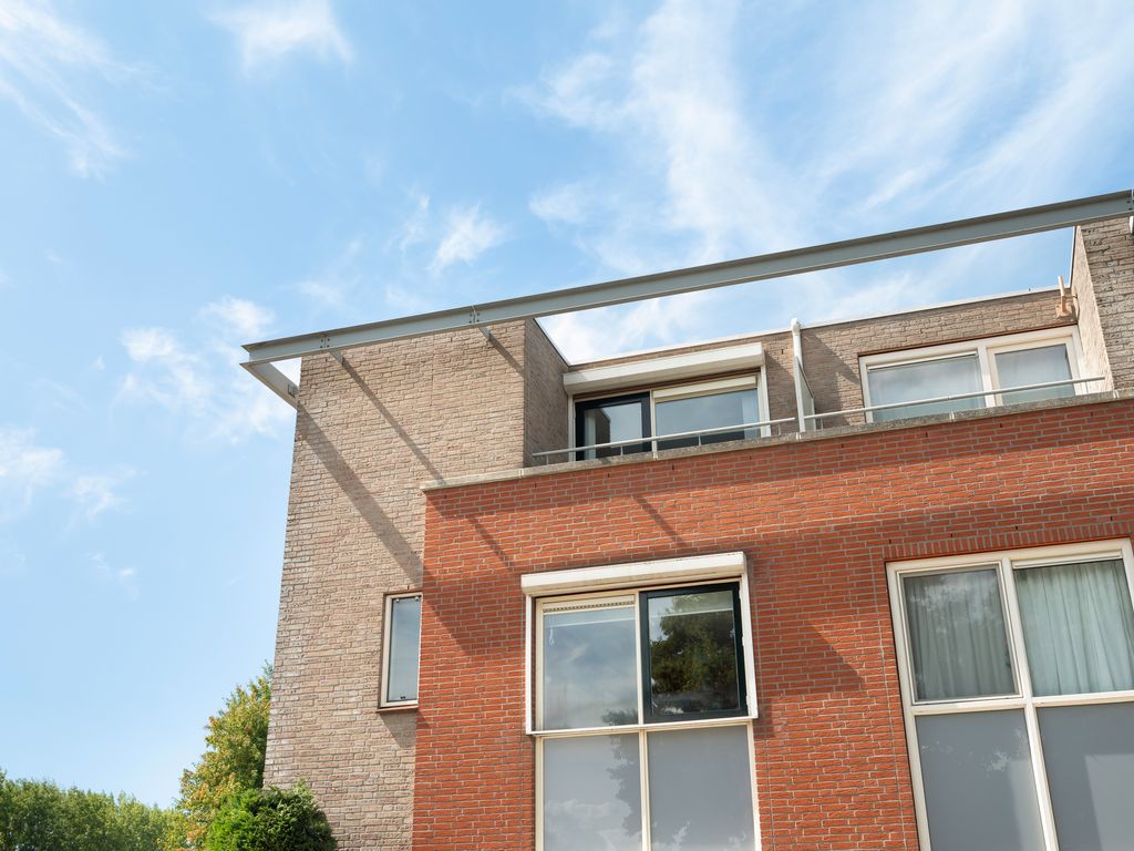 Nieuwe Wetering 54, Hoogvliet