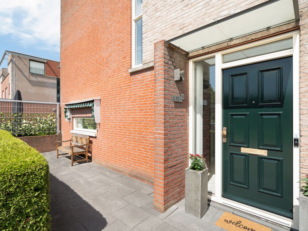 Nieuwe Wetering 54, Hoogvliet