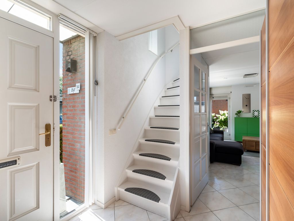 Nieuwe Wetering 54, Hoogvliet