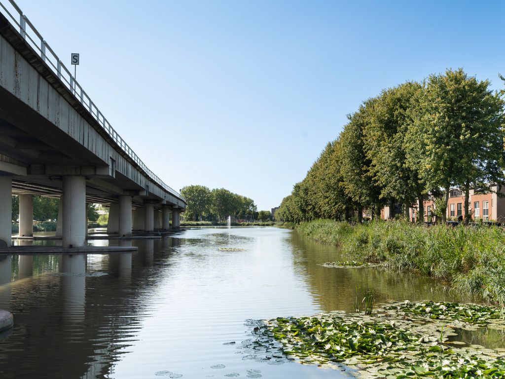 Nieuwe Wetering 54, Hoogvliet