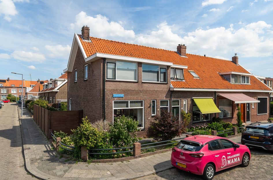 Vroomstraat 4