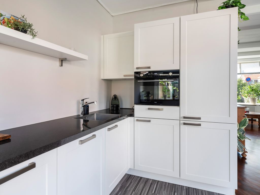 Vroomstraat 4, Pernis