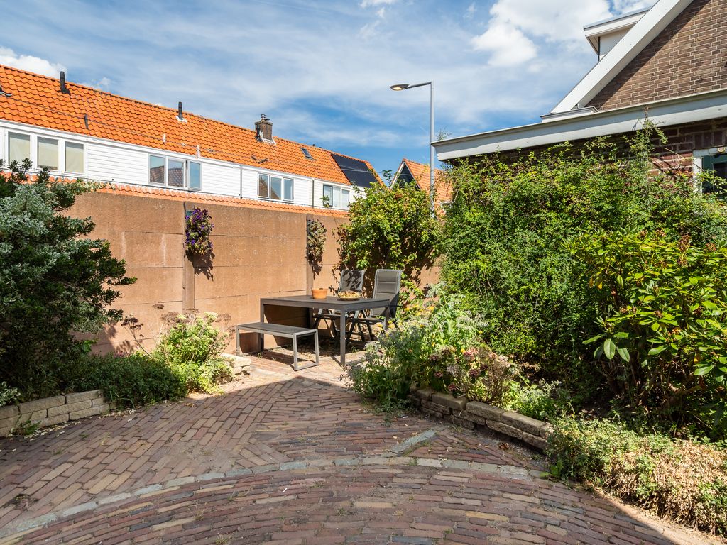Vroomstraat 4, Pernis