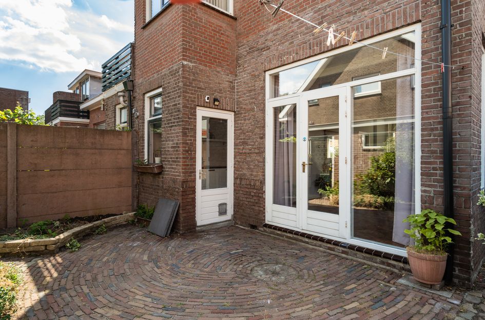 Vroomstraat 4
