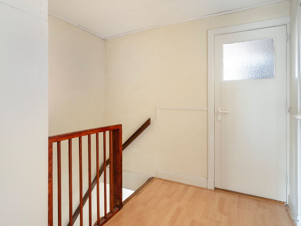 Vroomstraat 4, Pernis