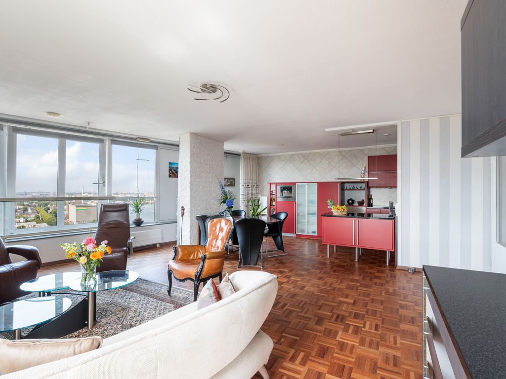 Brielselaan 30E, Rotterdam