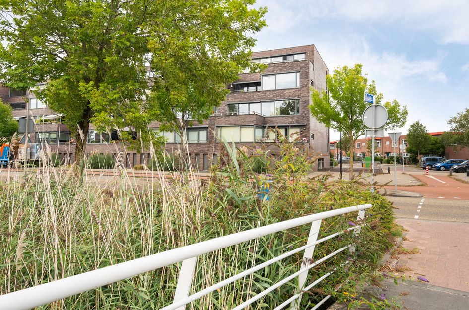 Zuidersingel 68