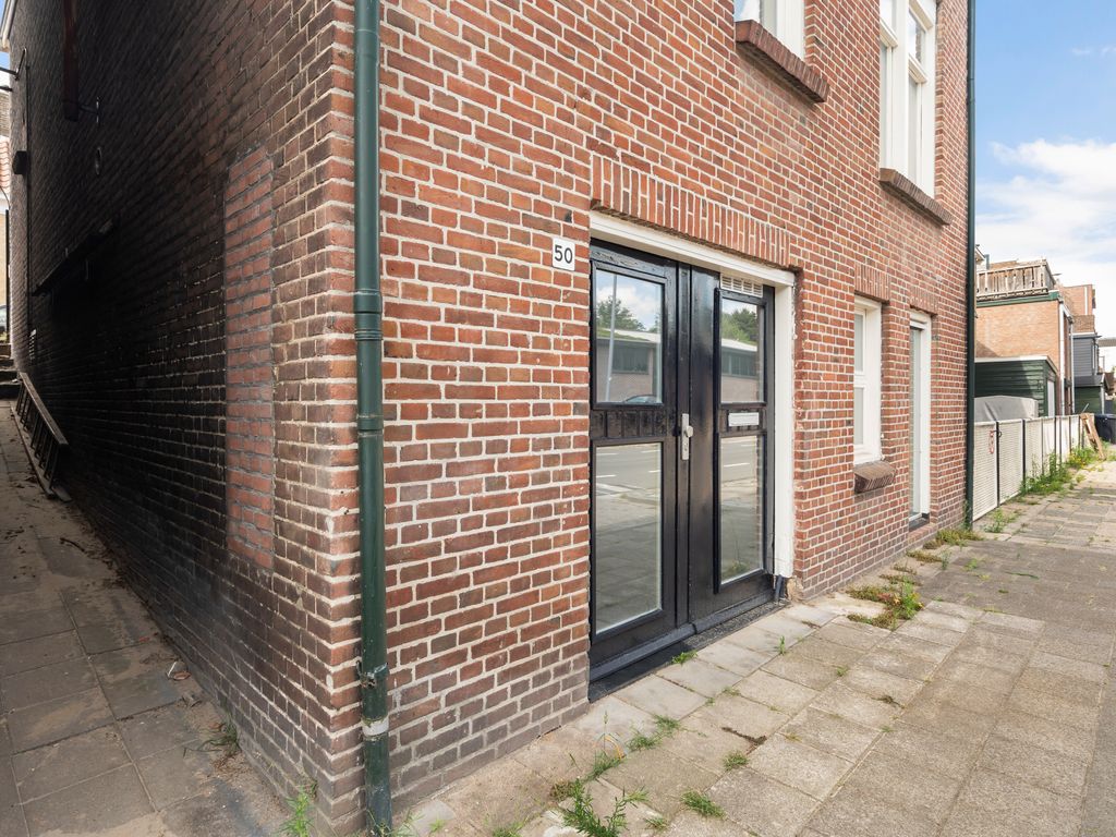 Deijffelbroekselaan 50, Pernis