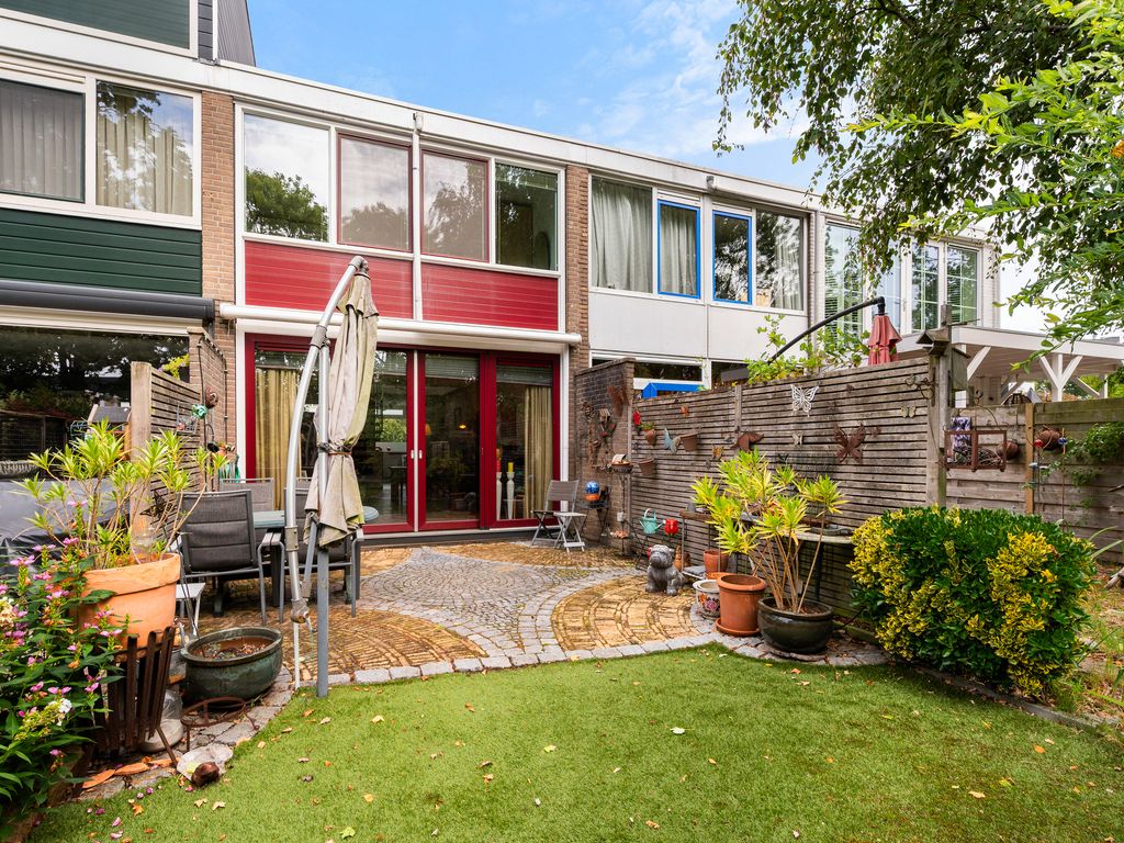 Vleugel 12, Hoogvliet