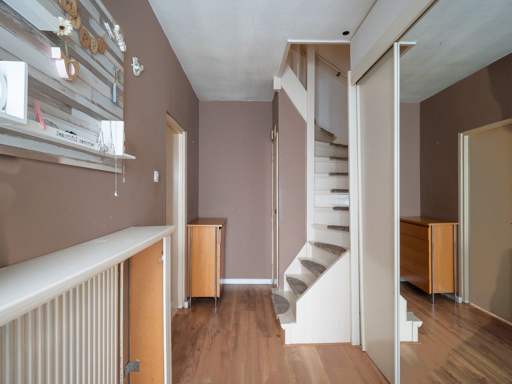 Van Zyll de Jongstraat 86, Pernis