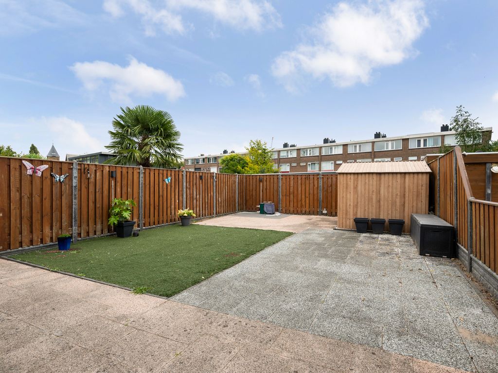 Van Zyll de Jongstraat 86, Pernis