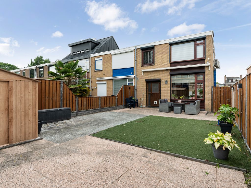 Van Zyll de Jongstraat 86, Pernis