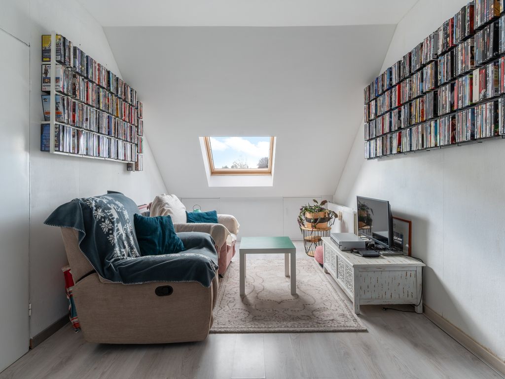 Lijster 21, Hoogvliet