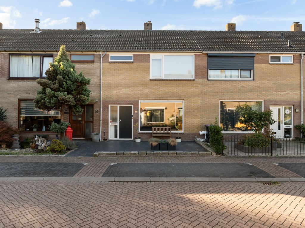 Moerbeistraat 7, Spijkenisse