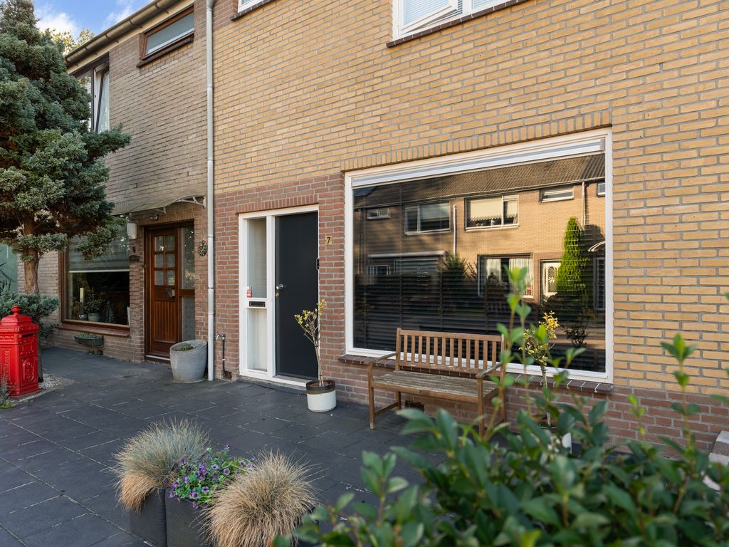 Moerbeistraat 7, Spijkenisse