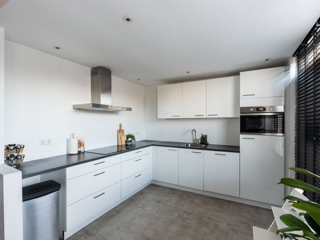 Moerbeistraat 7, Spijkenisse