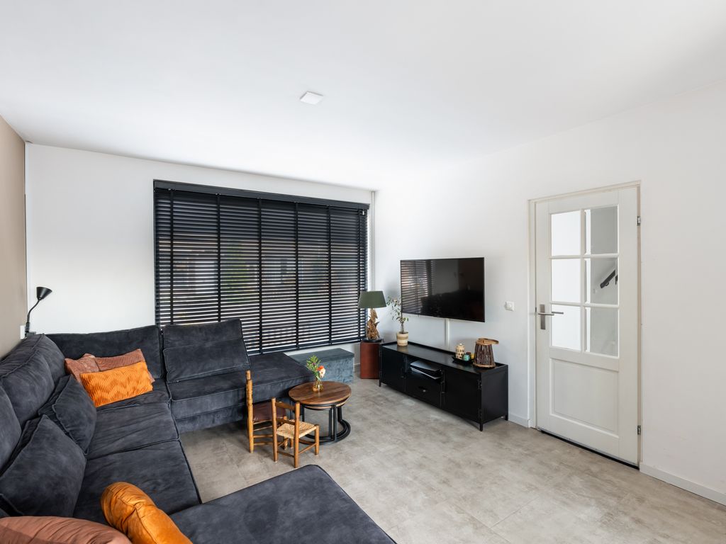 Moerbeistraat 7, Spijkenisse