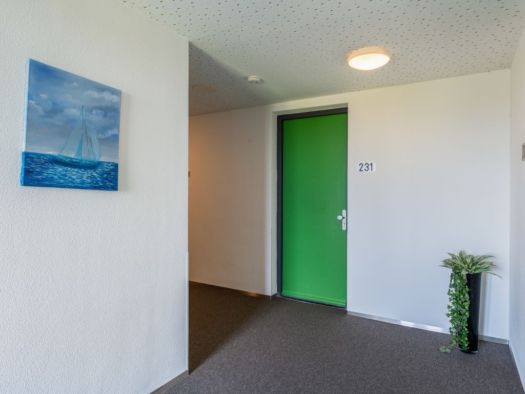 Keizersmantelweg 231, Hoogvliet