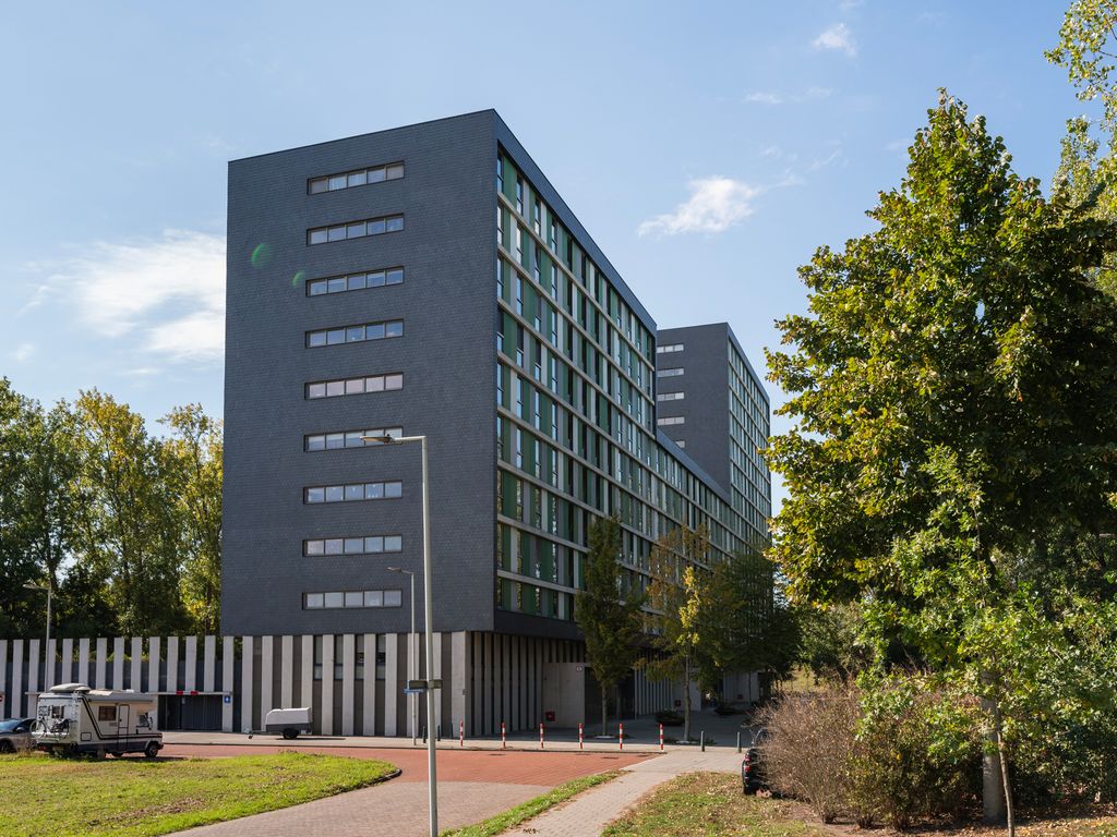 Keizersmantelweg 231, Hoogvliet