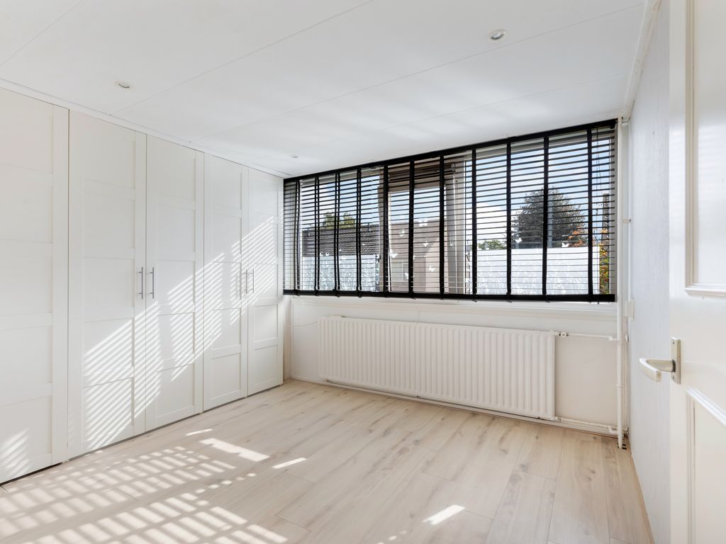 Joop Westerweelpad 18, Hoogvliet
