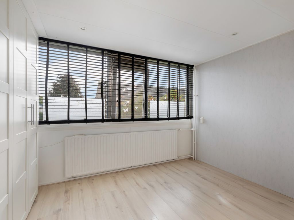 Joop Westerweelpad 18, Hoogvliet