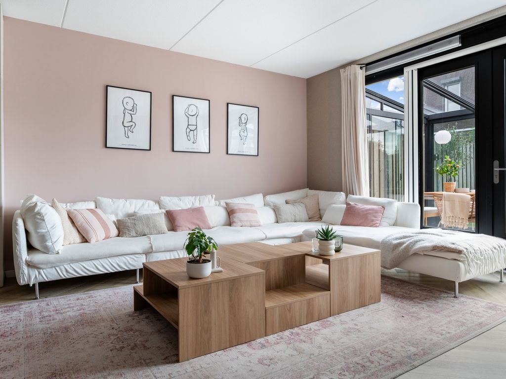 Parelvissersstraat 30, Hoogvliet