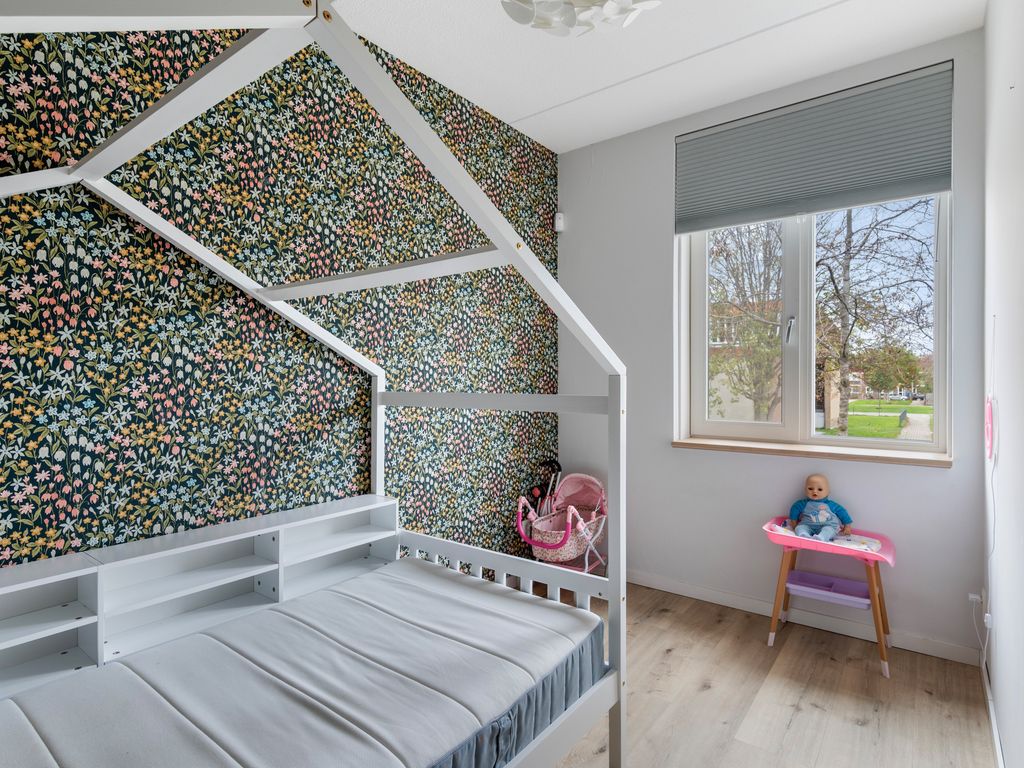 Parelvissersstraat 30, Hoogvliet