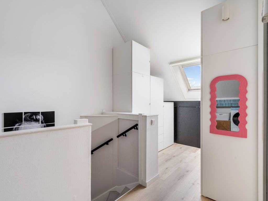 Parelvissersstraat 30, Hoogvliet