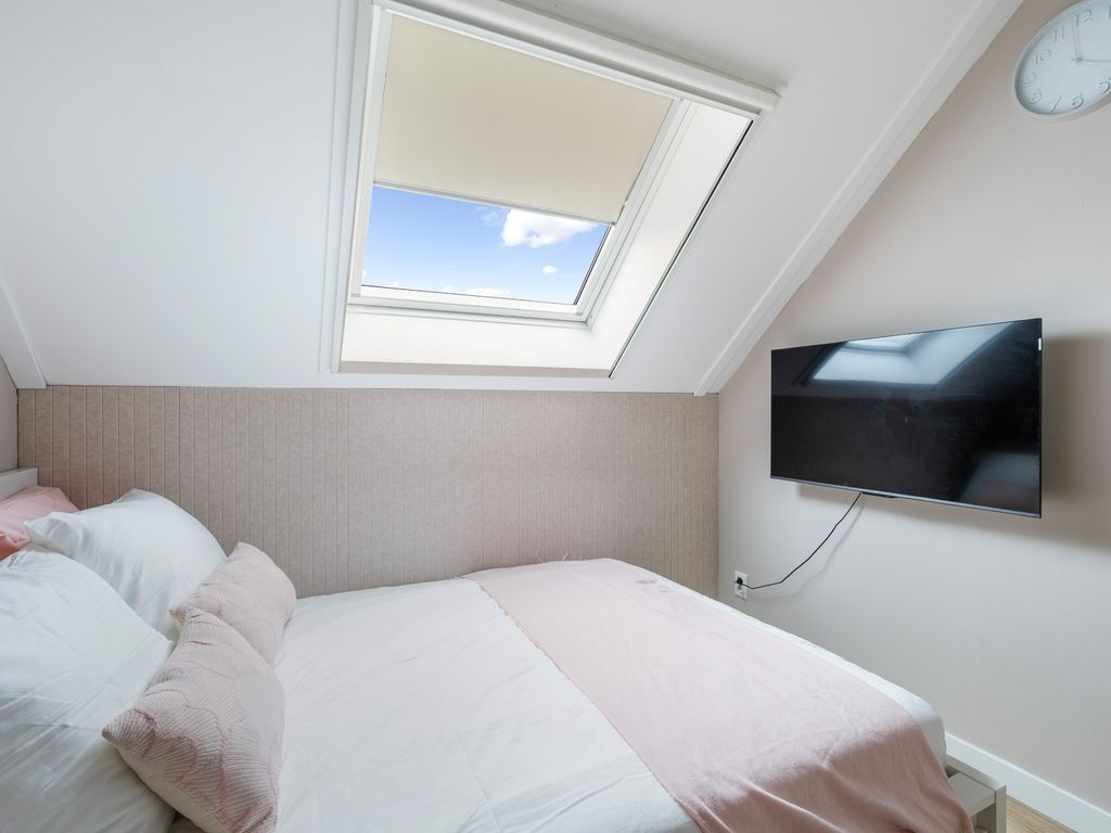 Parelvissersstraat 30, Hoogvliet